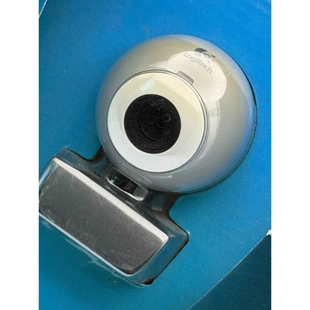 Logitech QuickCam Connect (E2500) Webcam USB Video Microphone - NEW/SEALED